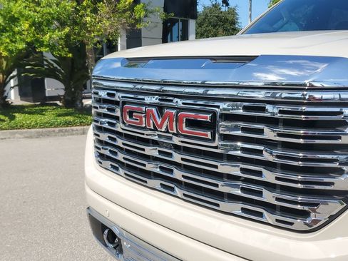 New 2026 GMC Sierra 1500 Denali AWD/4WD image 10