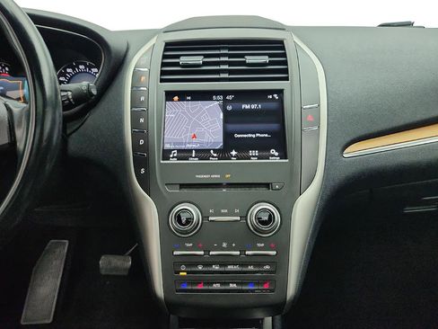 Used 2016 Lincoln MKC Reserve image 19