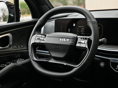 New 2026 Kia Sorento SX Prestige image 16