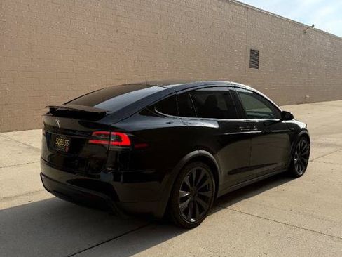 Used 2022 Tesla Model X AWD/4WD image 1