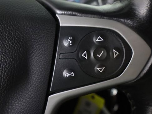 Used 2022 Chevrolet Colorado ZR2 AWD/4WD image 34
