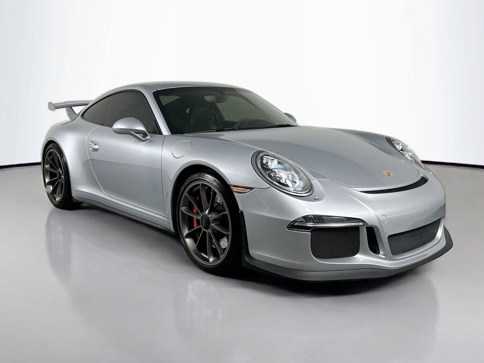 Certified 2015 Porsche 911 GT3 RWD image 9