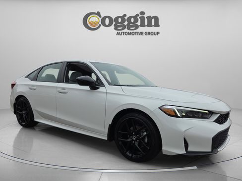 Used 2026 Honda Civic FWD Hybrid Sedan image 7