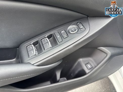 Used 2022 Honda Accord Sport Special Edition image 12