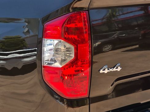 Used 2020 Toyota Tundra 1794 Edition AWD/4WD image 10
