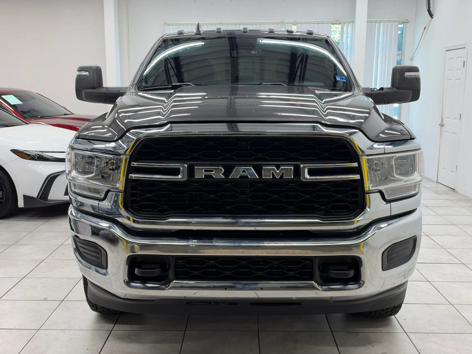 Used 2023 RAM 2500 Tradesman AWD/4WD image 2