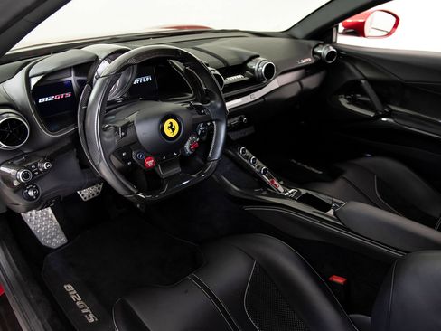 Certified 2022 Ferrari 812 GTS RWD image 4