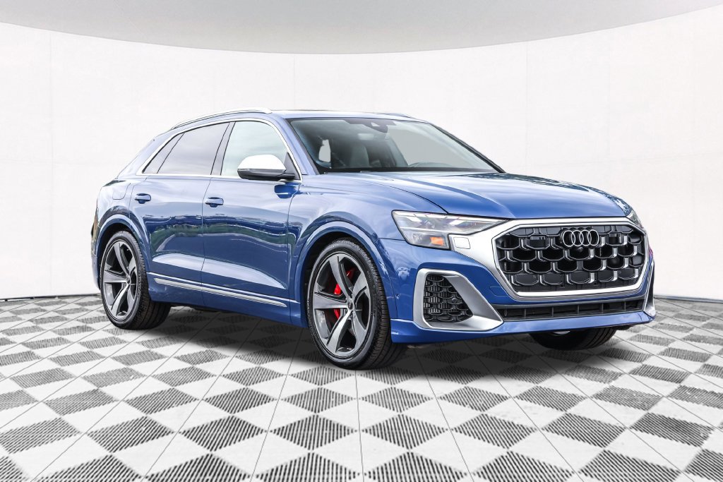 Used 2025 Audi SQ8 Premium Plus w/ S Sport Package AWD/4WD image 12