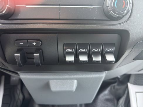 Used 2016 Ford F250 XL w/ Power Equipment Group image 24