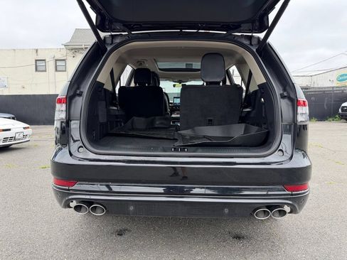 Used 2023 Lincoln Aviator Grand Touring w/ Equipment Group 301A AWD/4WD image 15