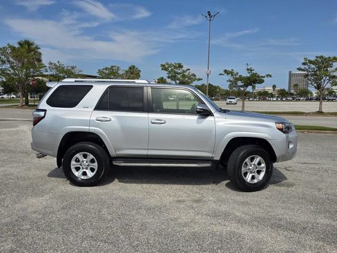 Used 2016 Toyota 4Runner SR5 Premium RWD image 34