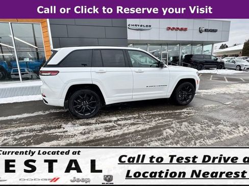 New 2024 Jeep Grand Cherokee Limited 4xe image 4