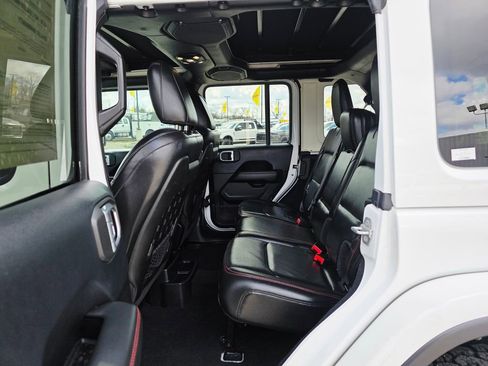 Used 2019 Jeep Wrangler Unlimited Rubicon image 21