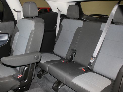 Used 2021 Buick Enclave Preferred FWD image 29