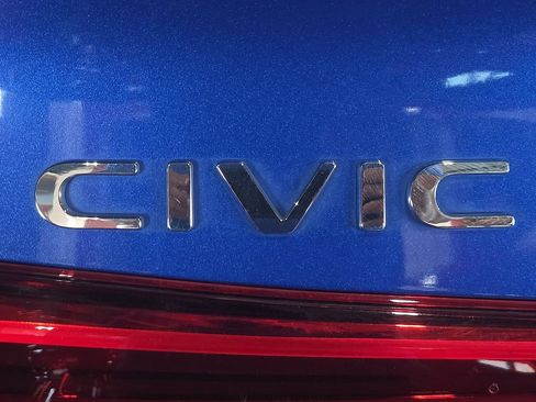 Used 2024 Honda Civic LX image 11