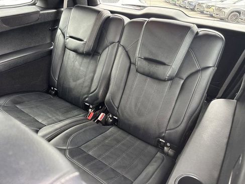 Used 2019 Mercedes-Benz GLS 450 4MATIC image 18