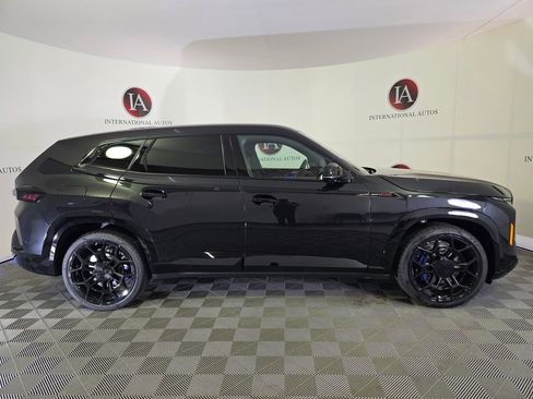 New 2026 BMW XM Label Red image 3