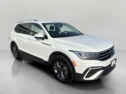 Used 2022 Volkswagen Tiguan SE