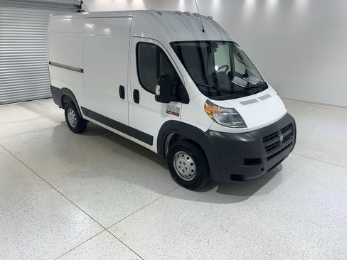 Used 2018 RAM ProMaster 1500 w/ Interior Convenience Group FWD image 7
