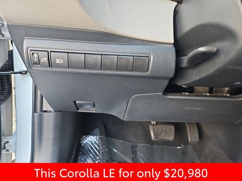 Used 2024 Toyota Corolla LE FWD image 25