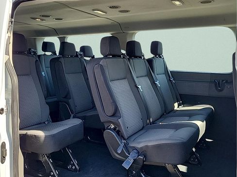 Used 2024 Ford Transit 350 XLT RWD image 11