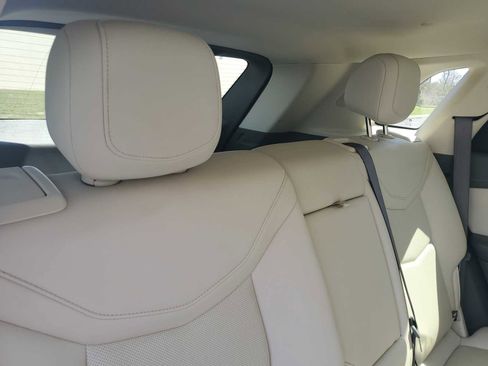 Used 2023 Cadillac XT5 Premium Luxury w/ LPO, Floor Liner Package image 20