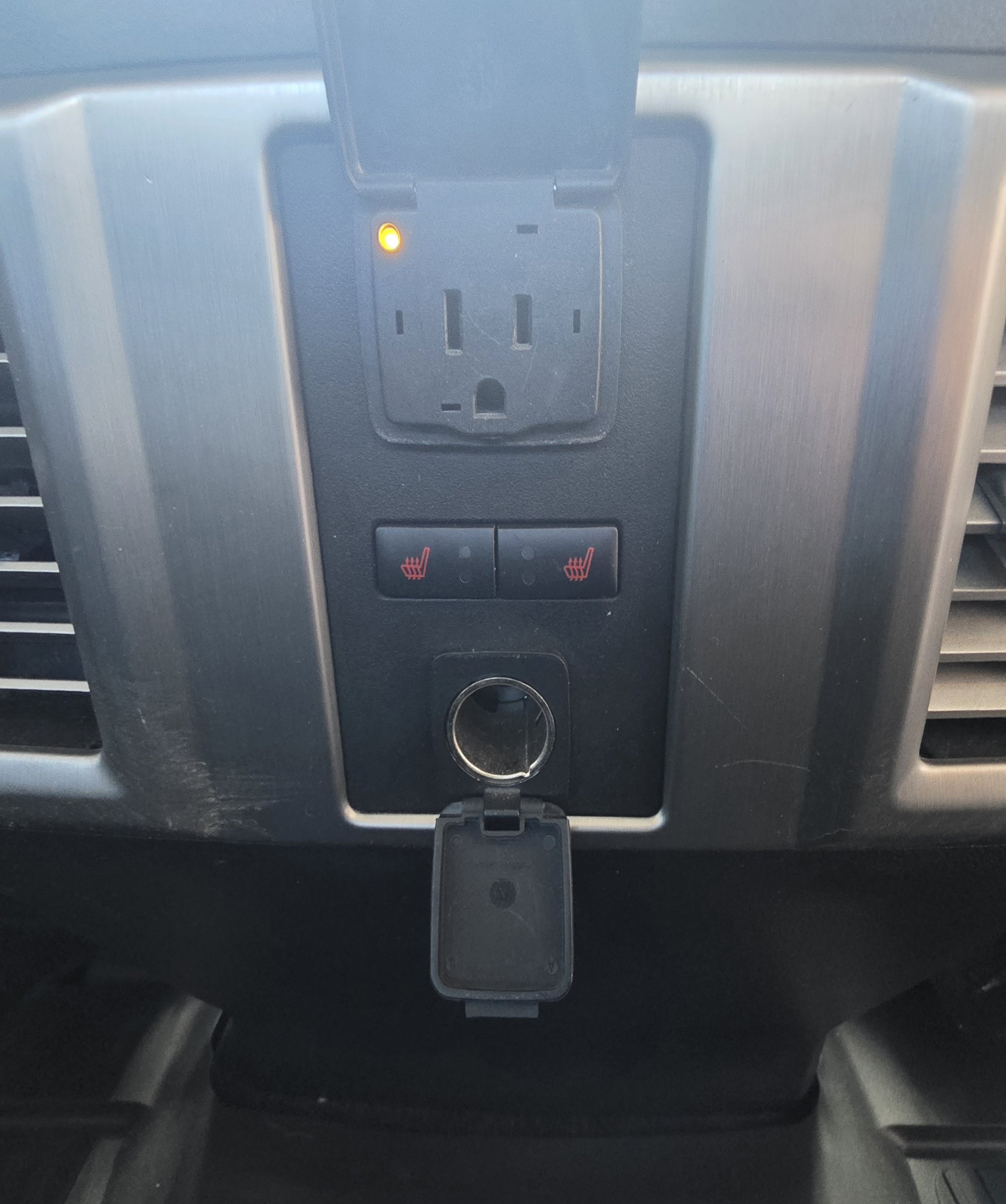 Used 2015 Ford F150 Platinum w/ Equipment Group 701A Luxury AWD/4WD image 33