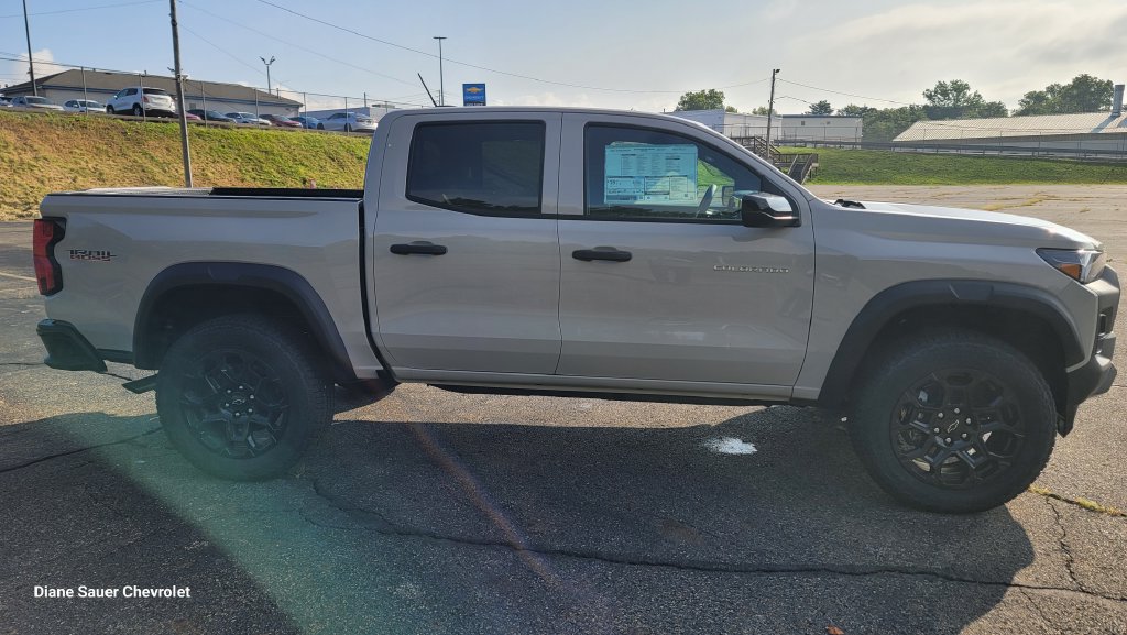New 2026 Chevrolet Colorado Trail Boss AWD/4WD image 14