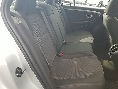 Used 2018 Ford Taurus SEL image 37
