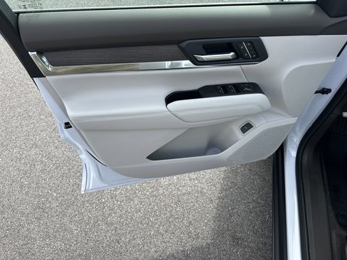 Used 2026 GMC Terrain Denali w/ LPO, Floor Liner Package image 11