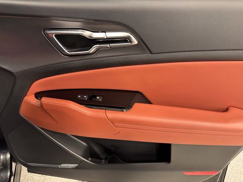 Certified 2024 Kia Sportage SX Prestige image 31