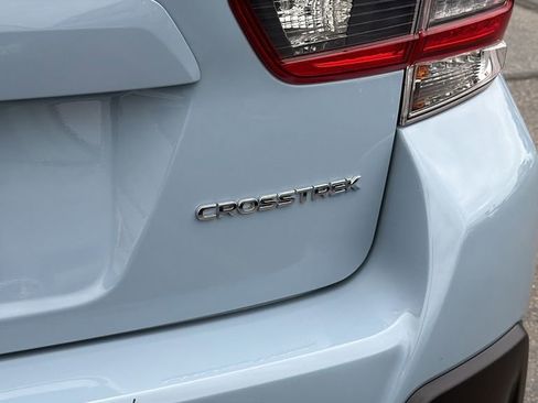 Used 2021 Subaru Crosstrek 2.0i AWD/4WD image 11