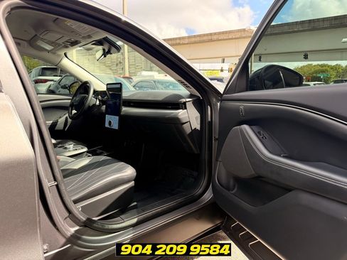 Used 2023 Ford Mustang Mach-E Select RWD image 32