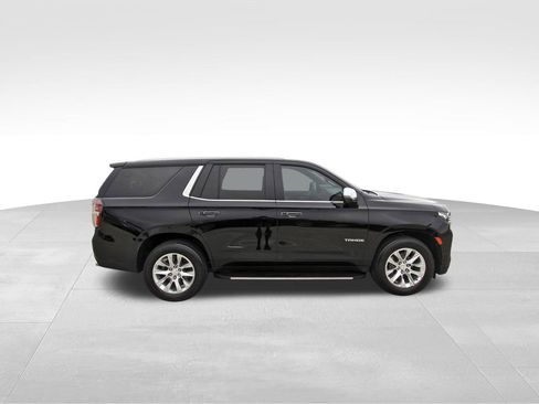 Used 2021 Chevrolet Tahoe Premier w/ Premium Package image 5