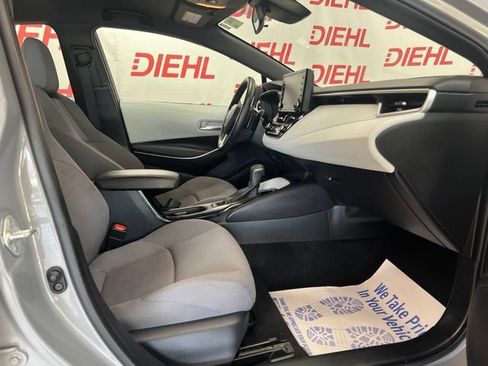 Used 2022 Toyota Corolla SE w/ Carpet Mat Package (TMS) FWD image 12