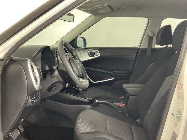 Used 2022 Kia Soul LX w/ Technology Package FWD image 10