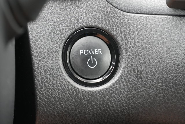 Used 2025 Toyota Camry SE FWD image 29