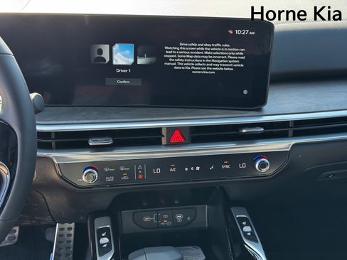 New 2026 Kia Sorento SX Prestige image 12