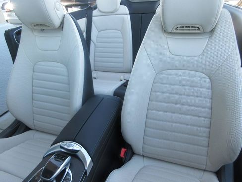 Used 2020 Mercedes-Benz C 300 Cabriolet image 14