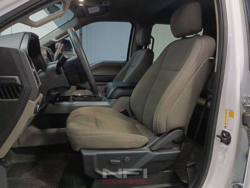 Used 2020 Ford F250 XLT w/ XLT Premium Package AWD/4WD image 25