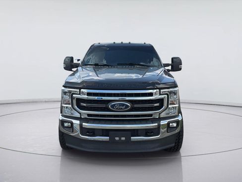 Used 2020 Ford F250 Lariat w/ Lariat Ultimate Package AWD/4WD image 2