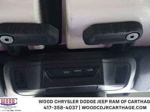 Used 2024 Jeep Wrangler Unlimited Rubicon AWD/4WD image 13