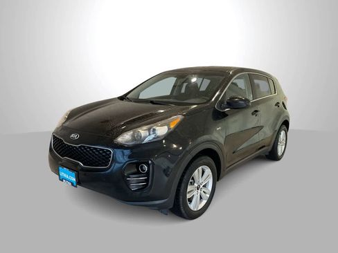 Used 2017 Kia Sportage LX image 1
