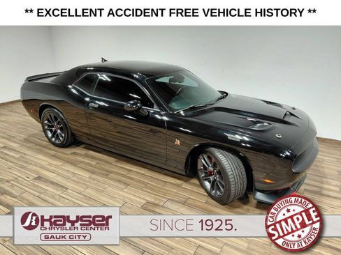 Certified 2023 Dodge Challenger R/T Scat Pack RWD image 12