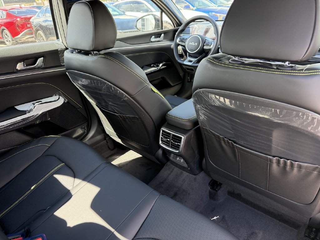 New 2027 Kia K5 GT FWD image 18