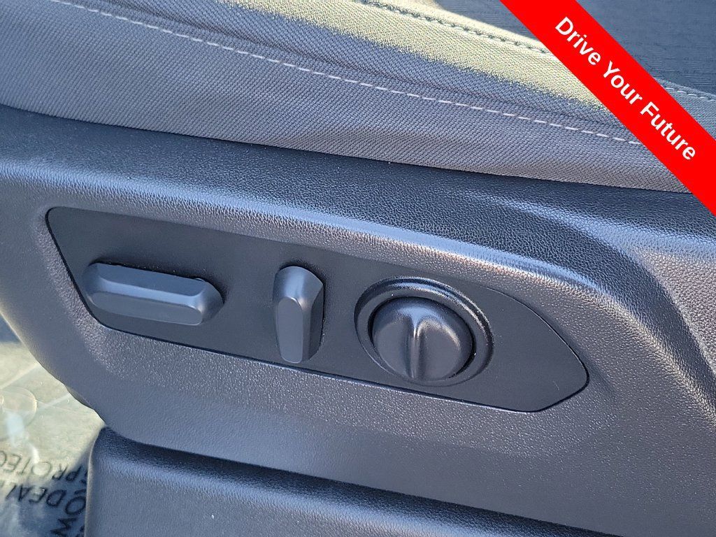 Used 2021 Chevrolet Silverado 1500 RST RWD image 20
