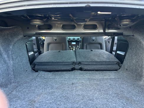 Used 2019 Ford Mustang Coupe image 30