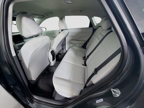 Used 2025 Hyundai Kona SEL FWD image 29