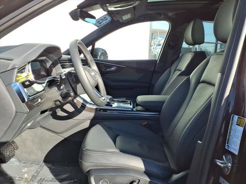 Used 2025 Audi Q7 3.0T Premium Plus image 10