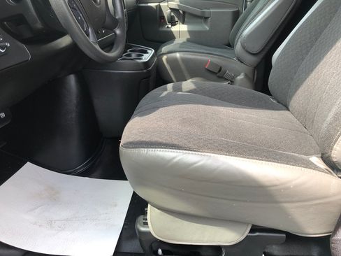 Used 2024 GMC Savana 2500 w/ Driver Convenience Package RWD image 19